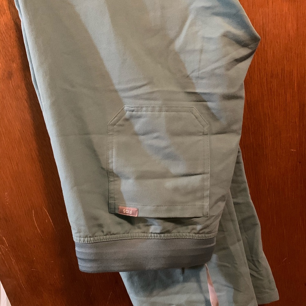 Figs Livingston pants